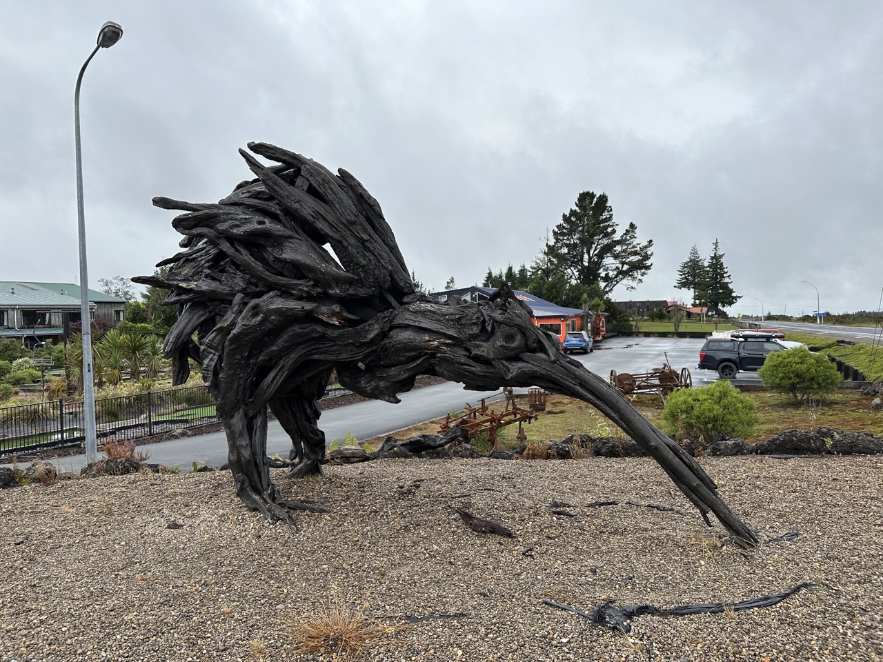 Kiwi Statue in National Park Village