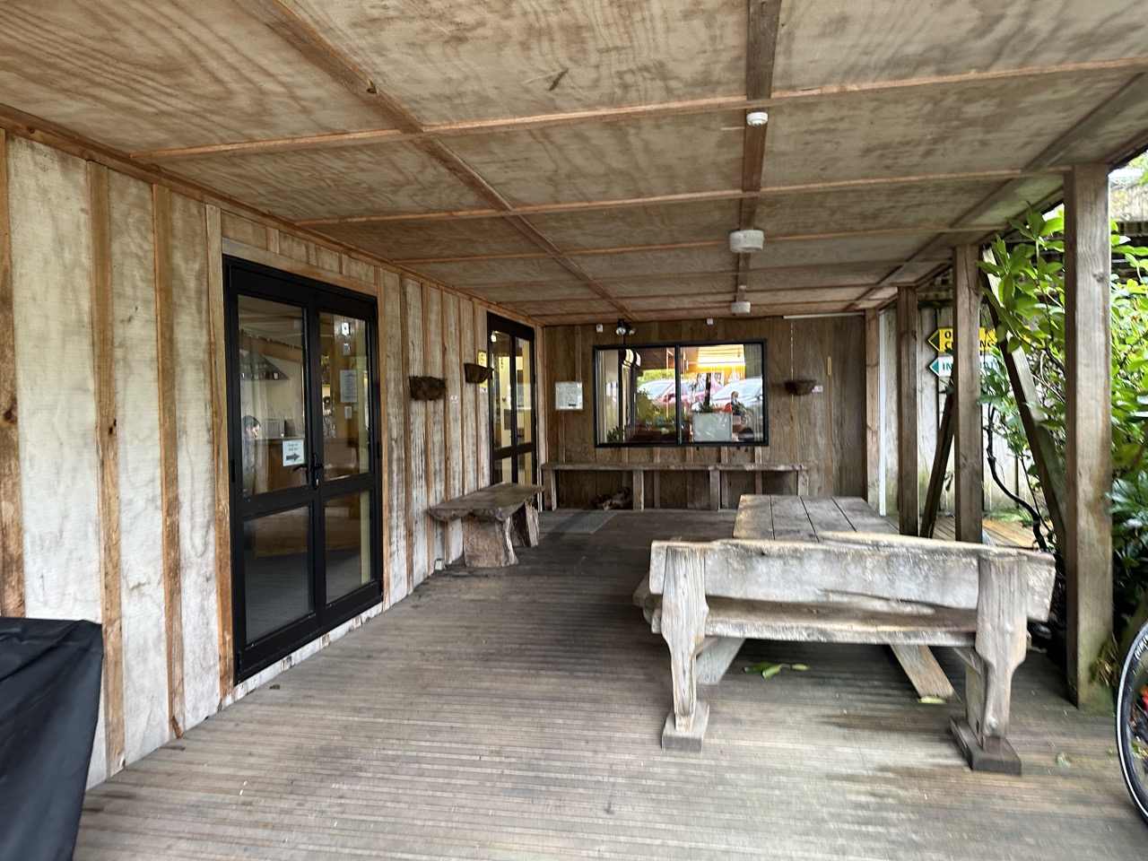 Entrance to YHA National Park Backpackers