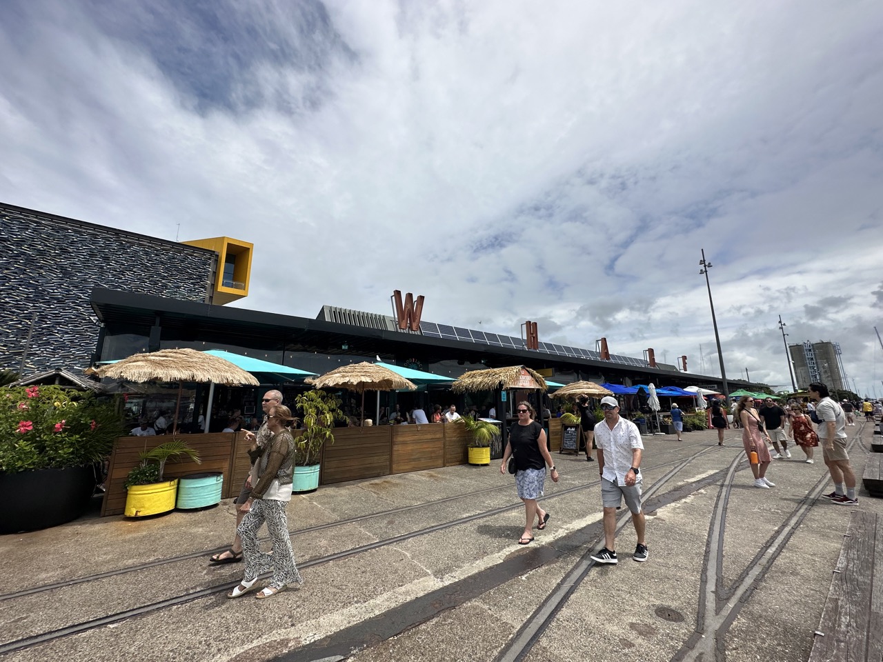 Outdoor restaurants and Wynyard Quarter