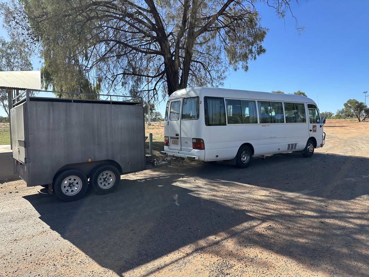 The minibus and trailer for our outback tour