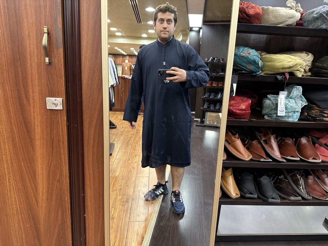 I decided on this navy blue shalwar kameez