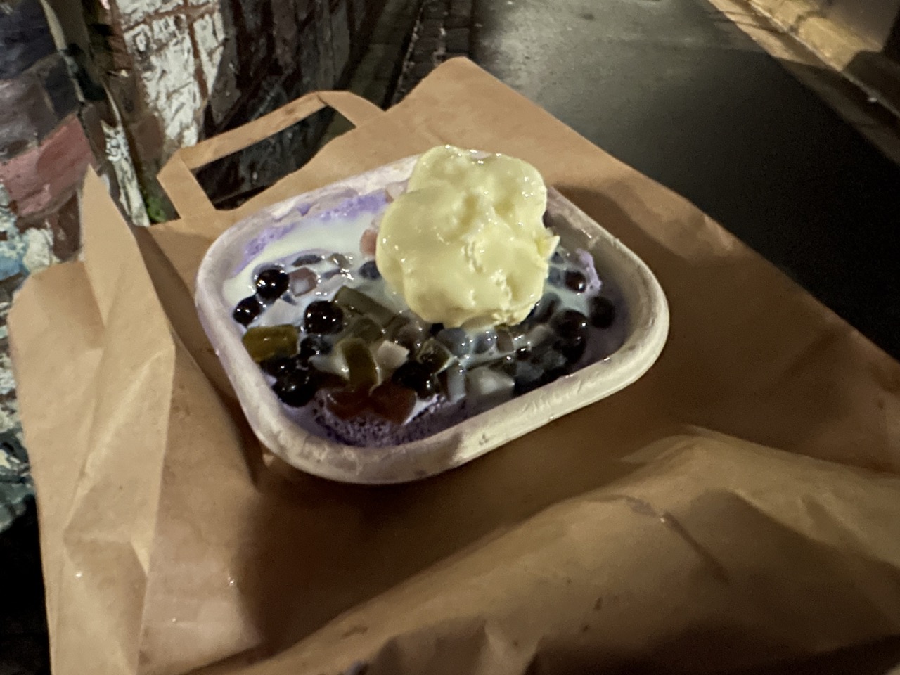 I had some delicious taro bingsoo