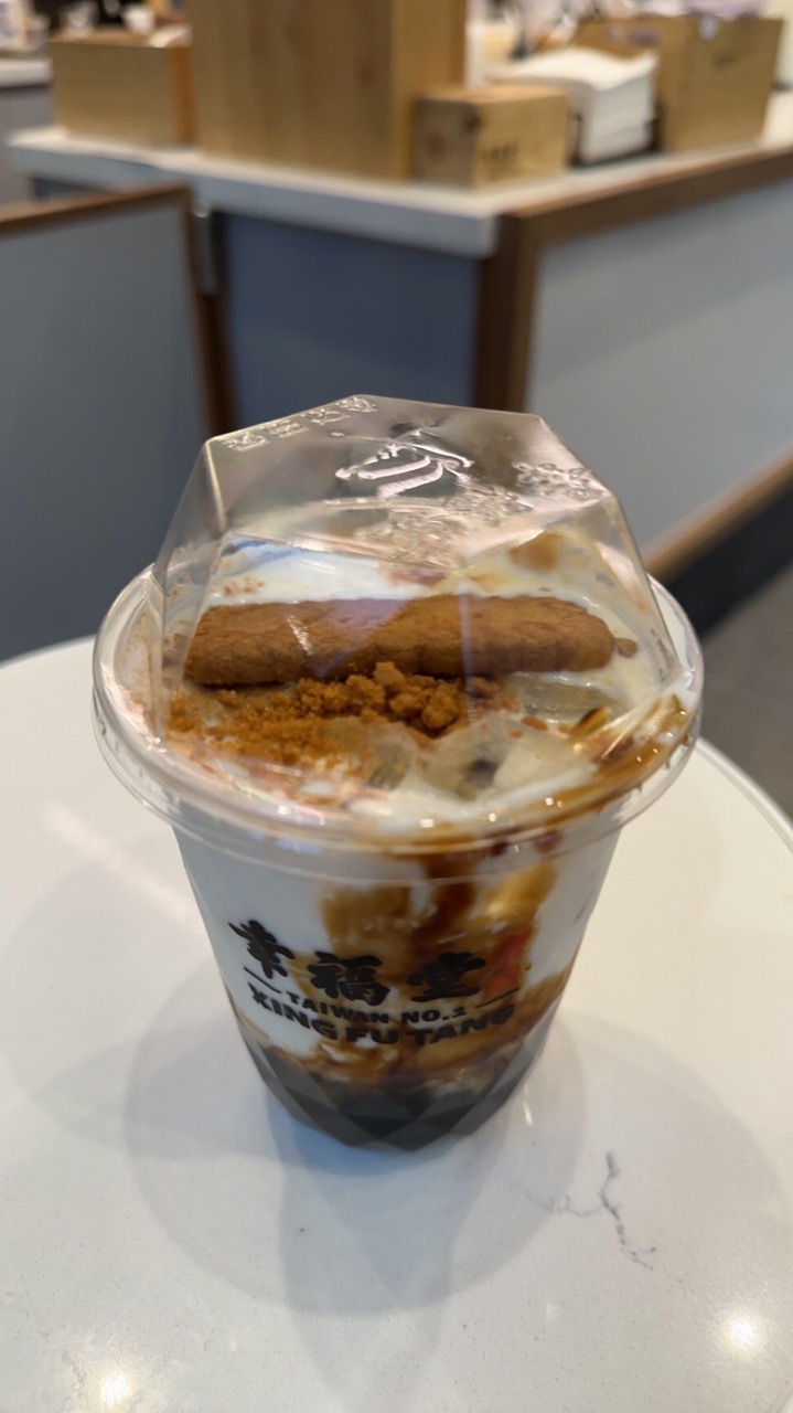 I had a Biscoff Brown Sugar Milk Tea from Xing Fu Tang