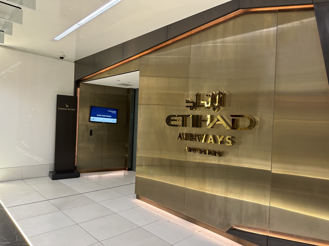 I was able to use the Etihad Lounge at Melbourne Airport