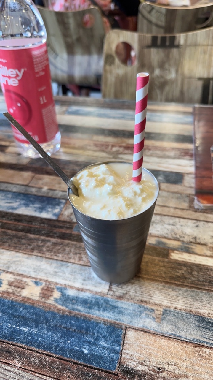 After the museum I went to Brother's Dhaba, this is a makhaniya lassi, or lassi with butter, that I had